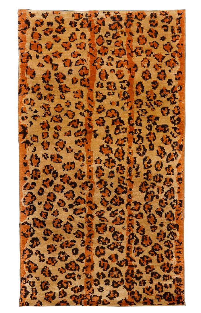 Tappeto Tibetano Con disegno a manto di leopardo; semivecchio Misure: 165×92 cm Codice: 2882